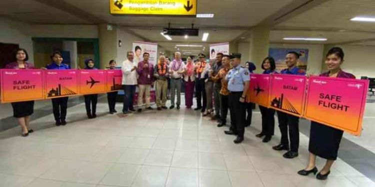 Penerbangan Perdana Batik Air Shenzhen – Batam