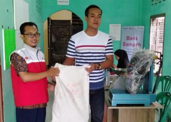 Fuel Terminal Kisaran Pertamina MOR I Usung Program CSR Bank Sampah Bina Mandiri
