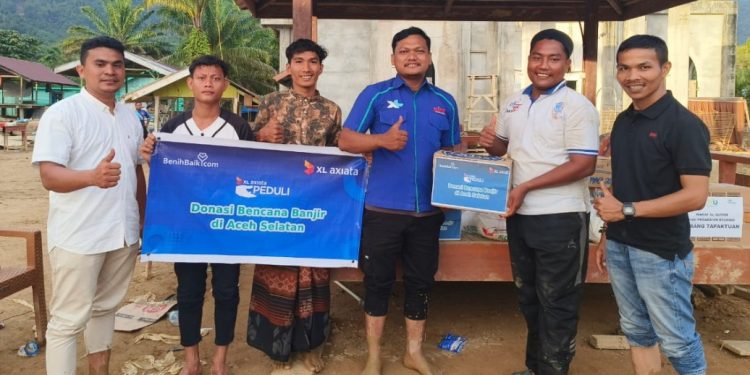 Banjir di Aceh Selatan dan Aceh Tenggara  XL Axiata Kirim Bantuan Sembako untuk Warga