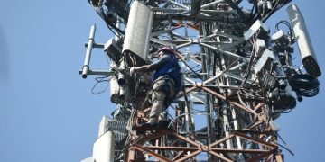 Liburan Natal dan Tahun Baru 2024  Trafik Data XL Axiata Naik 15%
