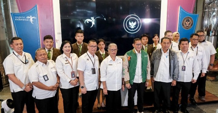 Menparekraf Resmikan Pendaftaran Seleksi Bersama Masuk Poltekpar 2024