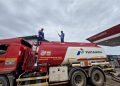 Pertamina Terapkan Distribusi Energi Non Reguler di Pesisir Selatan Sumbar Pasca Banjir