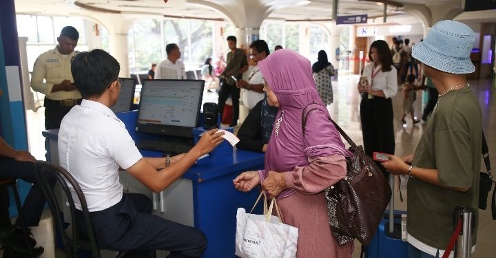 KAI Sumut Lakukan Penyesuaian Sementara Alur Layanan Ticketing di Stasiun Medan