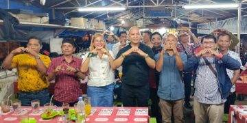 Bincang Santai Nikson Nababan Bersama Awak Media di Warkop Jurnalis
