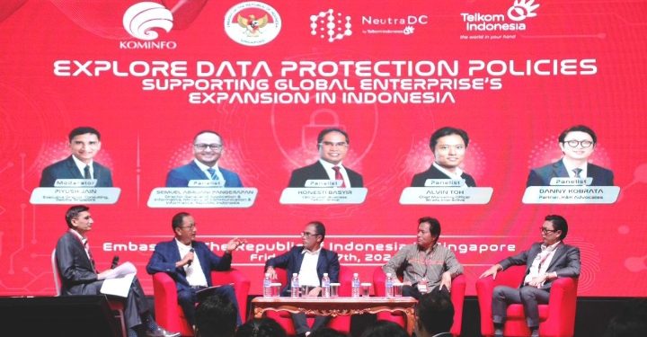 PT Telkom Data Ekosistem – KBRI Singapura Gelar Diskusi Panel Kebijakan Pelindungan Data