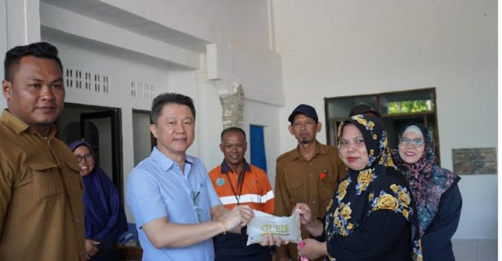 PT Multimas Nabati Asahan Gelontorkan 6.000 Liter Minyak Goreng di Batubara Sumut