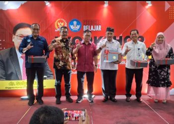 dr Sofyan Tan : Menuju Indonesia Emas Jangan Bikin Cemas, Anggaran Kemendikbud Ristek Harus Ditambah