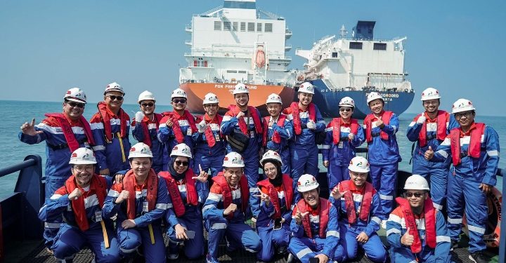 Kunjungi Terminal LNG FSRU Lampung, Asosiasi Industri Jadi Saksi Penyaluran LNG