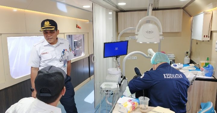 PT KAI Divre I Sumut Beri Layanan Kesehatan Gratis Untuk Masyarakat Di Rail Clinic