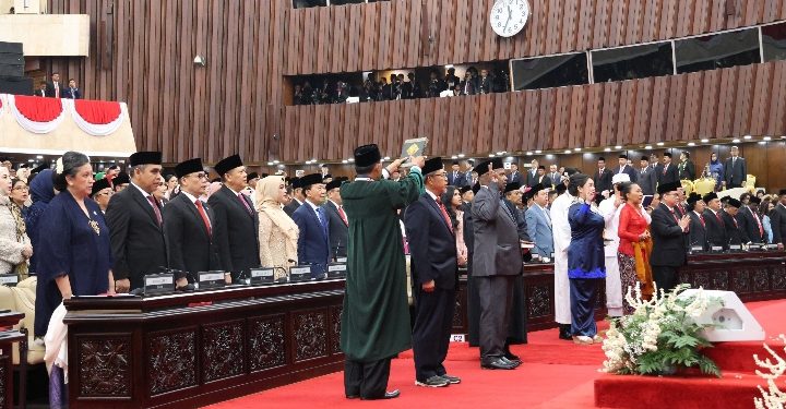 dr Sofyan Tan Beberkan Rahasia Untuk Dipilih Rakyat, Perbanyak Turun Ke Dapil dan Tak Berjarak Dengan Rakyat