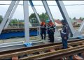 KAI Sumut Terus Melakukan Pergantian Bantalan Kayu ke Sintetis Dukung Kelestarian Lingkungan