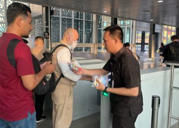 Penumpang KA Bandara Boleh Buka Puasa di Kereta, Ada Takjil Gratis