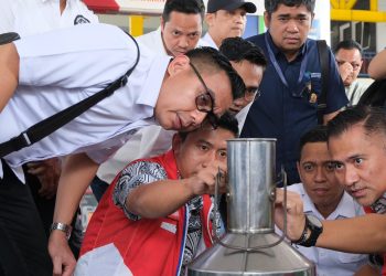 Pertamina Patra Niaga Regional Sumbagut Bersama Lintas Stakeholder Tinjau Proses Pendistribusian, Cek Kualitas BBM di SPBU Medan