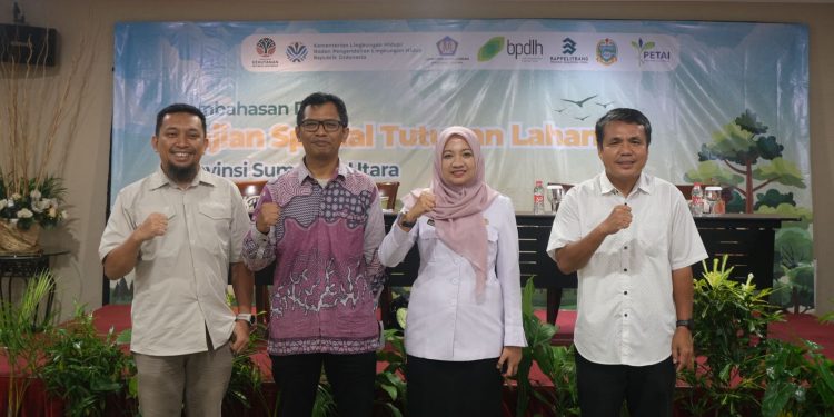 Dinas LHK Sumut – Yayasan PETAI Gelar FGD Kajian Spasial Tutupan Lahan