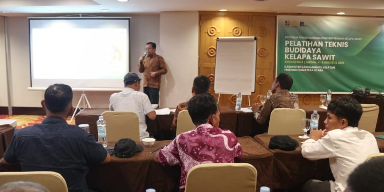 Lagi, PT RPN- BPDP dan Ditjenbun Latih Petani Sawit Labuhanbatu Selatan Sumut Untuk Tingkatkan Keahlian Budidaya dan Pemetaan