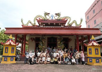 Pemuda Lintas Iman Belajar Toleransi dan Budaya dari Rumah Ibadah dan Kesultanan di Ternate