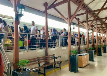 Railink Operasikan Kembali KA Srilelawangsa Relasi Medan-Binjai-Kualabingai Pascadihentiikan Sementara Akibat Banjir