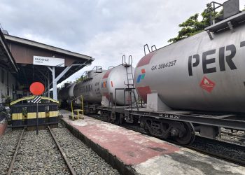 KAI Divre I Sumut Tambah Angkutan BBM Untuk Pemulihan di Kawasan Bencana dan Kebutuhan Libur Tahun Baru