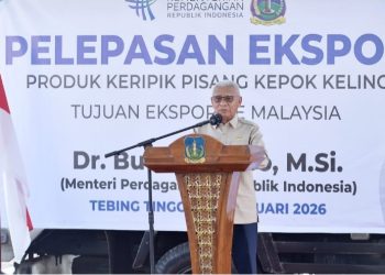 Wakil Gubernur Sumut dan Menteri Perdagangan Lepas Ekspor 9 Ton Pisang Kepok Keling ke Malaysia