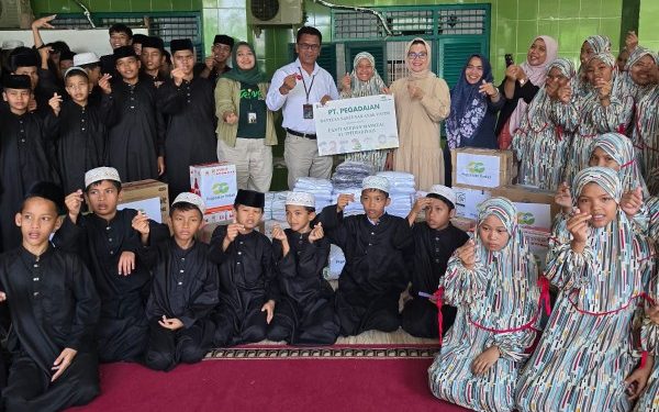 Program TJSL Pegadaian Medan Bantu Panti Asuhan Mamiyai