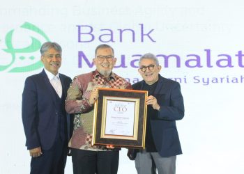 Direktur Utama Bank Muamalat Raih Penghargaan Best CEO 2025