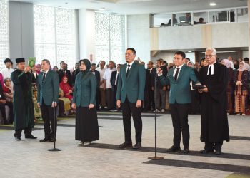 Wakil Rektor dan Sekretaris Universitas, Sumatera Utara Dilantik, Rektor USU Ingatkan Pentingnya Kerja Keras dan Integritas