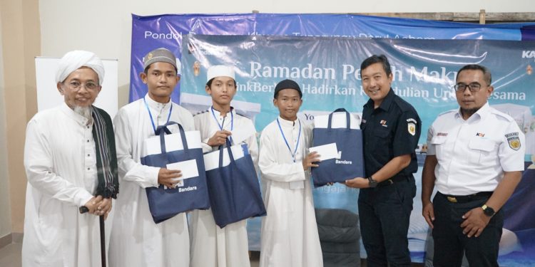 Railink Berbagi di Pondok Pesantren Tunarungu Darul Ashom Yogyakarta