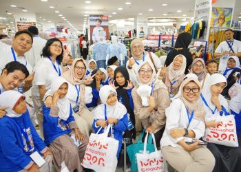 Pertamina Patra Niaga Regional Sumbagut Berbagi Semangat Lebaran Melalui Program SEBARAN 5.0