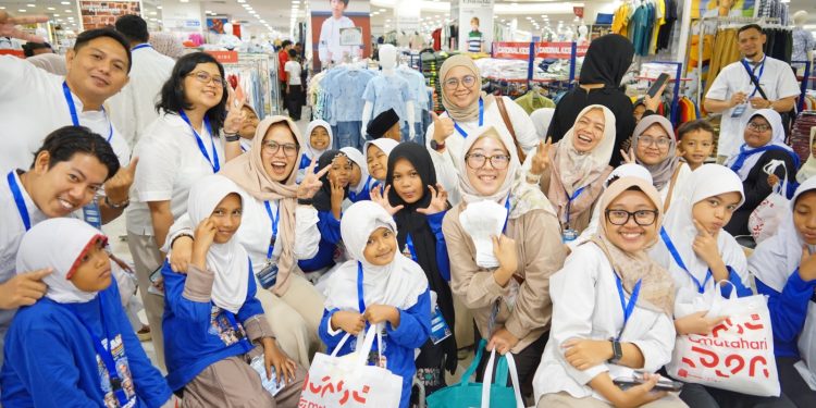 Pertamina Patra Niaga Regional Sumbagut Berbagi Semangat Lebaran Melalui Program SEBARAN 5.0