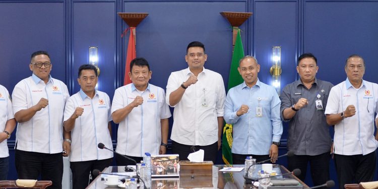 Gubernur Sumut Bobby Nasution Targetkan Sumut Konsisten di Papan Atas PON