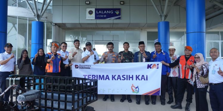 KAI Divre Sumut Gelar Bakti Sosial di Kabupaten Batu Bara Dukung Peningkatkan Kesejahteraan Warga,