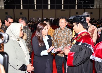 TelkmGroup Dukung Menomdigi Ciptakan Ruang Digital Aman Bagi Anak Melalui PP Tunas