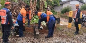 KAI Divre I Sumut Amankan Perjalanan Kereta Api Melalui Penertiban 25 Titik Perlintasan Sebidang