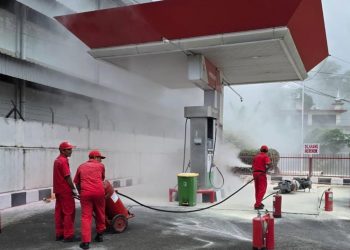 Pertamina Patra Niaga Regional Sumbagut Gelar Simulasi Penanggulangan Keadaan Darurat di Padang Untuk Perkuat Kesiapsiagaan Penanganan Kebakaran SPBU