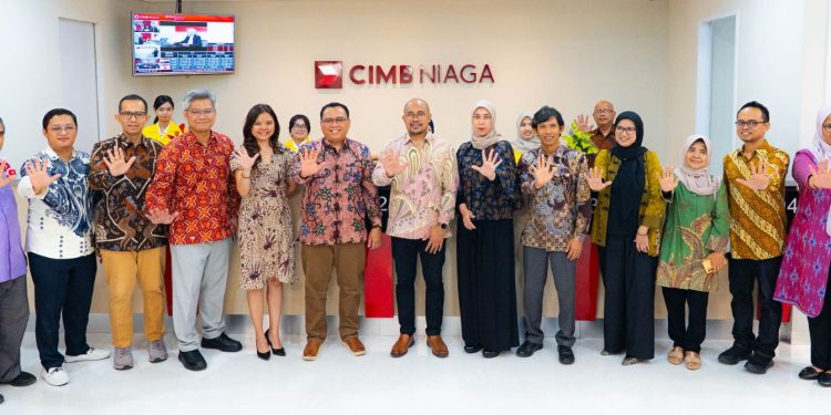 CIMB Niaga Dukung Program Vokasi UI dengan Laboratorium Mini Banking Terkini