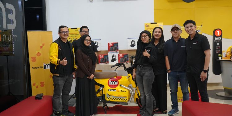 Program IM3 Pasti Simpel Bikin Pelanggan Sumatera Pulang Bawa Motor Listrik