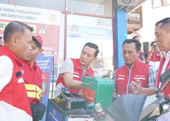 Komisaris Utama dan Direktur Kelelembagaan & Kepatuhan Pertamina Patra Niaga Perkuat Pengawasan Operasional Infrastruktur Energi di Sumatera Barat