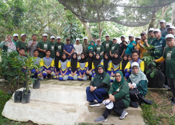 1.000 Pohon Khas Melayu Ditanam di Bantaran Sungai Deli, Senjata Baru Medan Hadapi Krisis Iklim