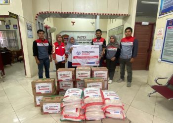 Pertamina Patra Niaga Gerak Cepat, Salurkan Bantuan Masyarakat Terdampak Bencana Banjir di Sumatera Barat