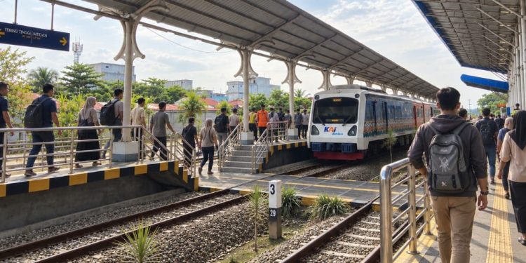 Baru Dua Setengah Bulan Beroperasi, 28.034 Penumpang Telah Manfaatkan KA Srilelawangsa Medan–Lubuk Pakam