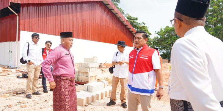 Komisaris Pertamina Patra Niaga Tinjau Calon Lokasi Stasiun Pengisian Bahan Bakar Umum Nelaya Galang Baru Batam Dukung Ekosistem Usaha Nelayan