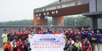 Perkuat Rasa Aman Pengguna Jalan, Hakaaston Gelar Simulasi Vertical Rescue di Tol KUTEPAT