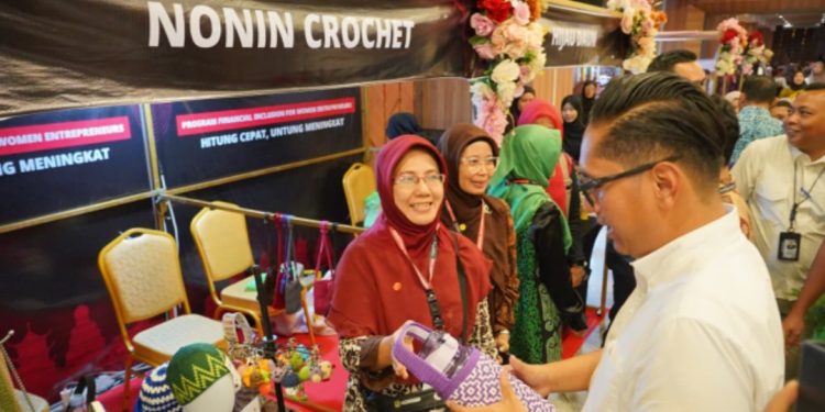 Wali Kota Medan Dorong Pelaku UMKM Tidak Hanya Bertahan, Namun Berani Naik Kelas