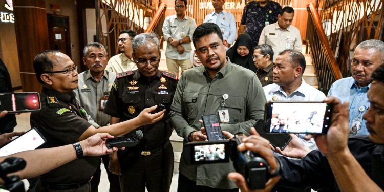 Perkuat Kolaborasi Pemprov Sumut–Kejati, Bobby Nasution Bahas Pembangunan 2027