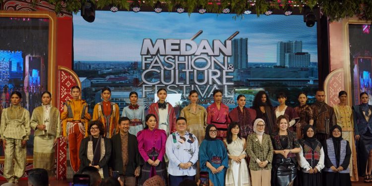 Rico Waas Dorong Ulos Tembus Pasar Fesyen Dunia, Medan Fashion & Culture Festival (MFCF) 2026 Digelar 13 – 18 Oktober