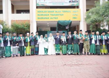 Pimpin Upacara Hari Santri Nasional 2026, Wali Kota Medan Rico Waas Ajak Santri Kuasai Teknologi dan Perkuat Persatuan Menuju Indonesia Emas